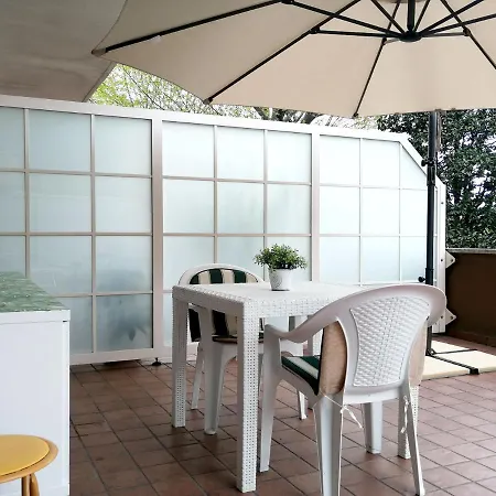 Casetta Con Terrazza Διαμέρισμα *