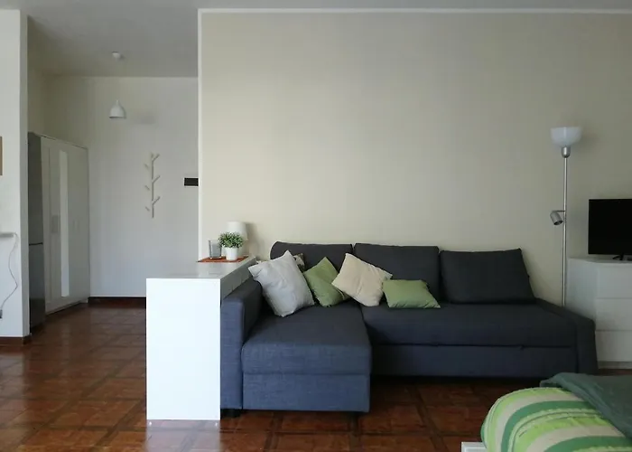 Casetta Con Terrazza * Комо