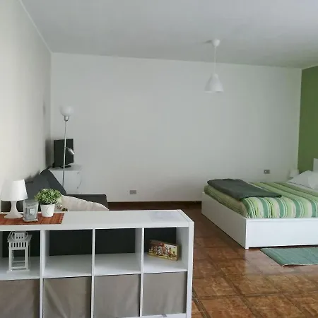 Casetta Con Terrazza 公寓